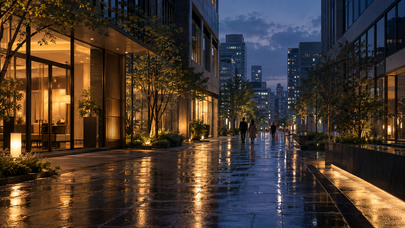 夜の京橋らしい都会の歩道を歩く人々の遠景